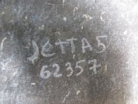 Обшивка крышки багажника на Volkswagen Jetta A5 — фото 7