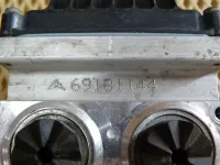 Блок ABS на Volkswagen Passat B6 — фото 6