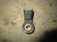 Датчик детонации Opel Corsa D 2006>,Astra G 1998-2005,Agila A 2000-2008,Astra H / Family 2004>,Meriva 2003-2010,Tigra TwinTop 2004>,Corsa C 2000-2006,Punto 188 1999-2005,Punto/Grande Punto 199 2005>,Panda 2003>,Combo 2001> (0261231173 6235619 93177171) — фото 1