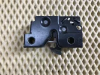 Замок капота Seat Ibiza V 2008-2017;Golf VI 2009-2013;Jetta 2011-2018;Passat [B7] 2011-2015;Polo (Sed RUS) 2011-2020 (5U0823509G) — фото 1