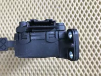 Педаль газа на Volkswagen Polo Mk5 — фото 4