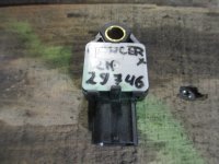 Датчик AIR BAG на Mitsubishi Lancer CY — фото 2