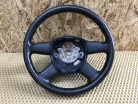 Рулевое колесо на Audi A4 B7 — фото 2