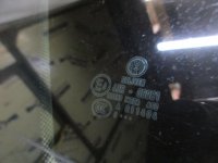 Стекло двери задней правой форточка на Volkswagen Passat B6 — фото 3