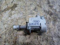 Активатор замка крышки бензобака Audi A8 [4E] 2002-2010 — фото 1