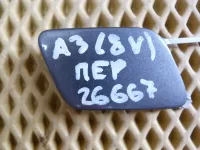 Заглушка буксировочного крюка на Audi A3 8V — фото 2