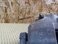 Суппорт передний правый на Volkswagen Passat CC B6 — фото 5