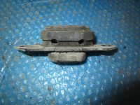 Опора КПП левая на Renault Megane — фото 3