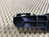 Направляющая заднего бампера левая на Toyota RAV4 XA40 — фото 2
