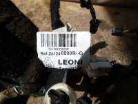 проводка двери передней левой на Renault Logan L52 — фото 4
