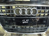 Решетка радиатора на Audi TT 8J — фото 3