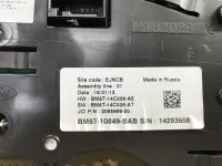 Панель приборов на Ford Focus — фото 14