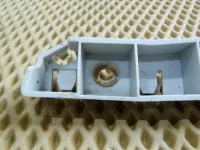 Кронштейн переднего бампера правый на Ford Focus — фото 2