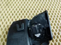 Уголок двери передней левой внутренний на Ford Focus — фото 10