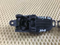 Ручка двери внутренняя на Nissan Tiida C11 — фото 8