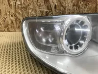 Фара правая на Volkswagen Touareg GP — фото 11