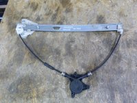 Стеклоподъемник электр. передний правый Mazda 3 (BK) 2002-2009 (БЕЗ МОТОРЧИКА BP4K58590A) — фото 1