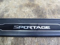 Накладка порога передняя правая на Kia Sportage SL — фото 3