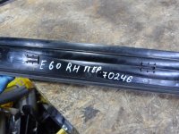 Накладка порога передняя правая на BMW 5-Series E60 — фото 11