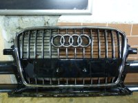 Решетка радиатора на Audi Q5 8R — фото 1