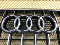 Решетка радиатора на Audi Q5 8R — фото 12