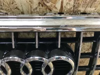 Решетка радиатора на Audi Q5 8R — фото 19