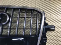 Решетка радиатора на Audi Q5 8R — фото 16
