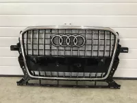 Решетка радиатора на Audi Q5 8R — фото 1