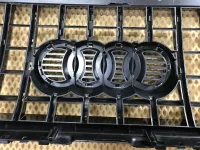 Решетка радиатора на Audi Q5 8R — фото 27