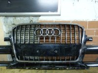 Решетка радиатора на Audi Q5 8R — фото 1