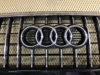 Решетка радиатора на Audi Q5 8R — фото 14