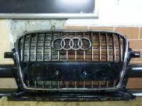 Решетка радиатора на Audi Q5 8R — фото 1