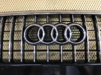 Решетка радиатора на Audi Q5 8R — фото 13
