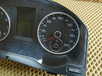 Панель приборов на Volkswagen Tiguan — фото 3