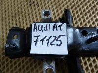Опора двигателя на Audi A1 8X — фото 8