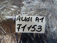 Лючок бензобака на Audi A1 8X — фото 7
