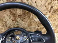 Рулевое колесо на Audi A1 8X — фото 7
