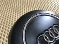 Рулевое колесо на Audi A1 8X — фото 21