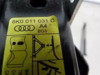 Домкрат на Audi A4 B8 — фото 9