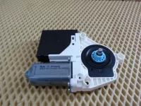 Моторчик стеклоподъемника передний правый VW Passat CC 2008-2017 (3C8959702 3C0959792C) — фото 1