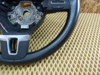 Рулевое колесо на Volkswagen Passat CC B6 — фото 9