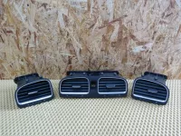 Дефлектор воздушный VW Golf VI 2009-2013 (КОМПЛЕКТ 5K0819728N 5K0819704K 5K0819703J) — фото 1