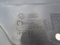 Пыльник двигателя центральный на Volkswagen Golf Mk6 — фото 11