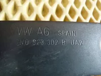 Петля капота на Volkswagen Sharan — фото 7