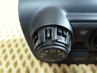Блок управления климатической установкой на Audi TT 8J — фото 3