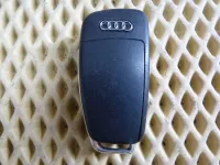 Ключ зажигания Audi A1 (8X) 2010-2018 (8X0837220D) — фото 1