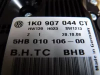 Блок управления климатической установкой на Volkswagen Touran 1T — фото 10