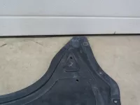 Пыльник двигателя центральный на Volkswagen Touran 1T — фото 7