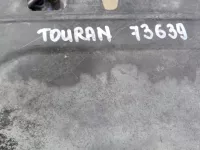 Пыльник двигателя центральный на Volkswagen Touran 1T — фото 15