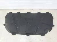 Шумоизоляция капота на Audi A4 B8 — фото 6